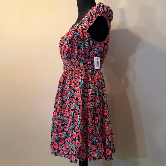 NWT Old Navy Womens M Pink Floral Smocked Waist Cap Sleeve Short Dress Tie‎ Neck - Picture 4 of 10